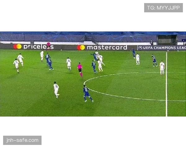 卡塞米罗与坎特：后腰覆盖模式如何从单点扫荡演进为体系协同？